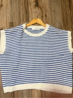 Knit Sleeveless Striped Sweater Vest in White and Blue